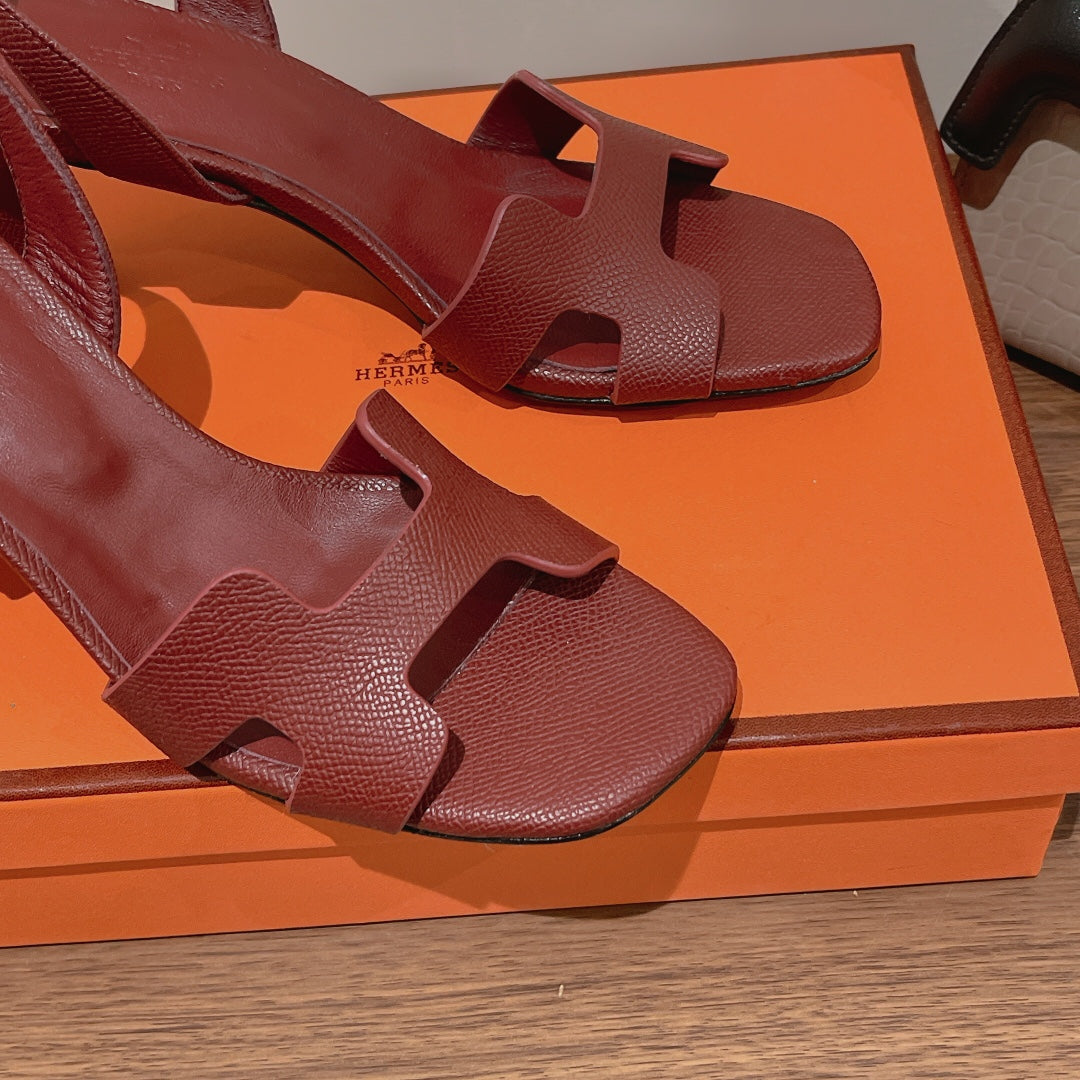 HOLY 75 SANDAL IN BERRY RED GRAINED CALFSKIN - 35