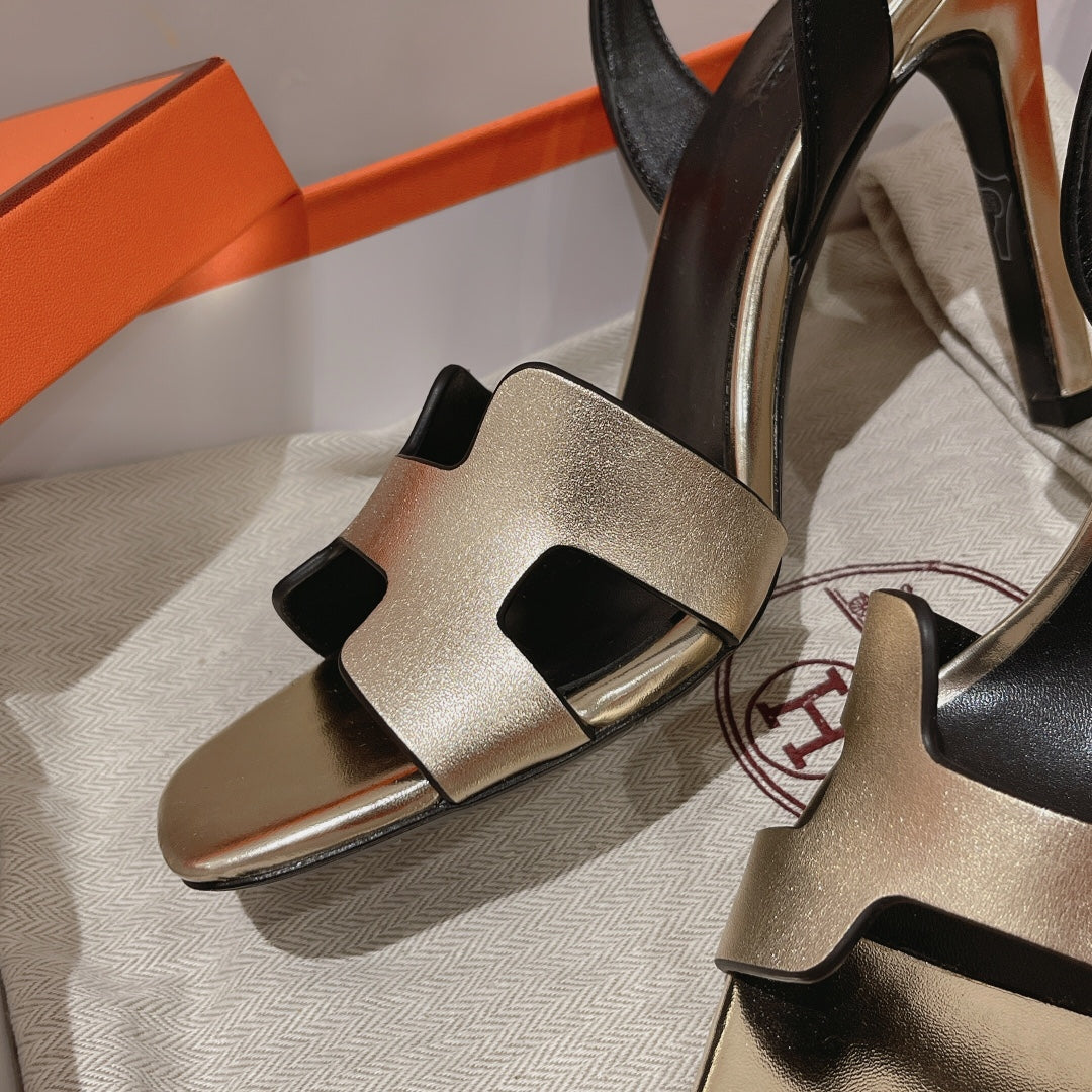 SLINGBACK SANDAL ETERNITE 105 BLACK MIX SILVER LAMBSKIN - 35