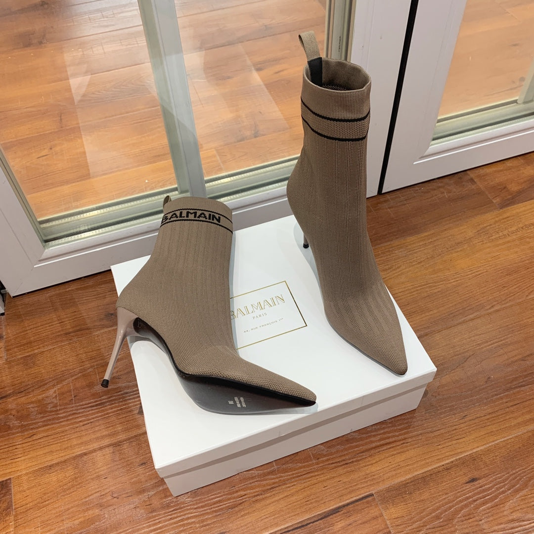 ЧОБОТИ BALMAIN 26S 105 ММ У КОЛЬОРІ ТЕМНО-БЕЖЕВИЙ FLYKNIT СТИЛЬ 17