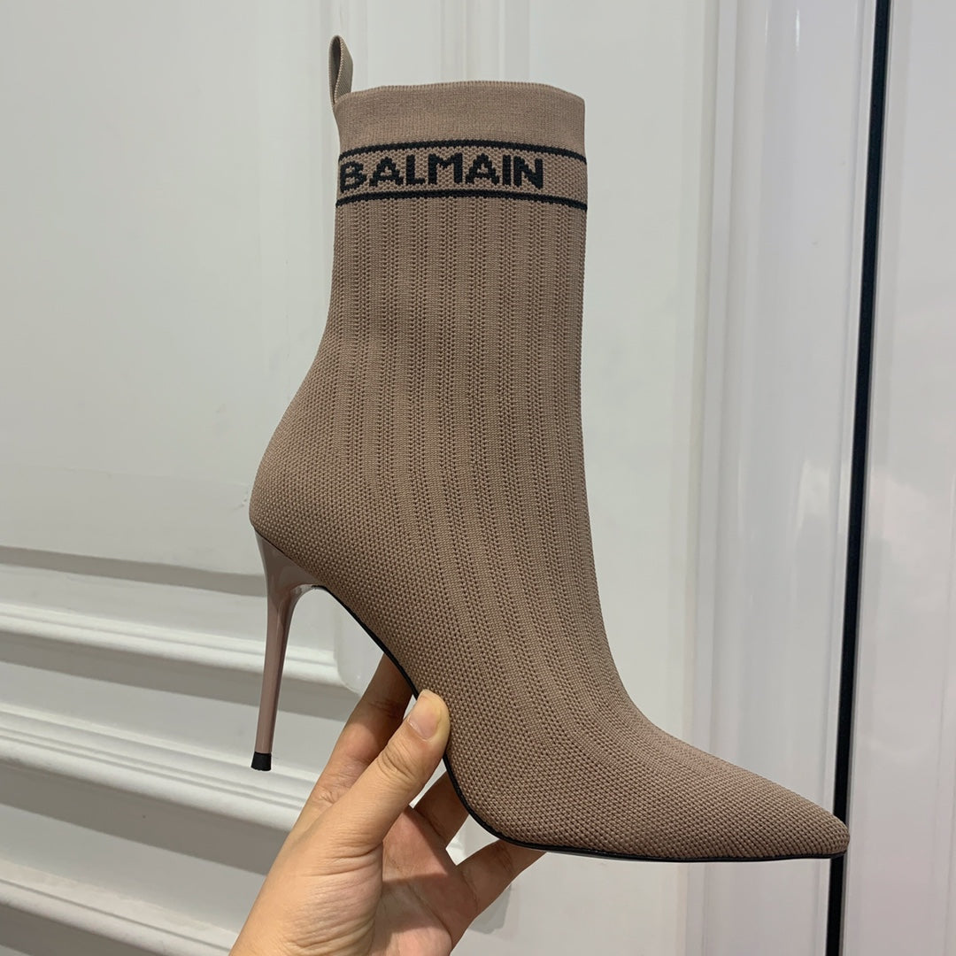 ЧОБОТИ BALMAIN 26S 105 ММ У КОЛЬОРІ ТЕМНО-БЕЖЕВИЙ FLYKNIT СТИЛЬ 17