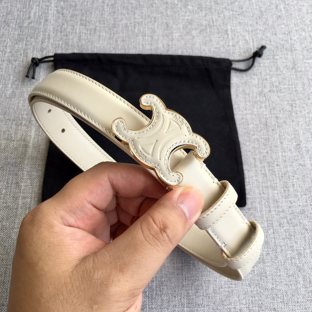 Medium Cuir Triomphe Belt 25mm White Calfskin - 30