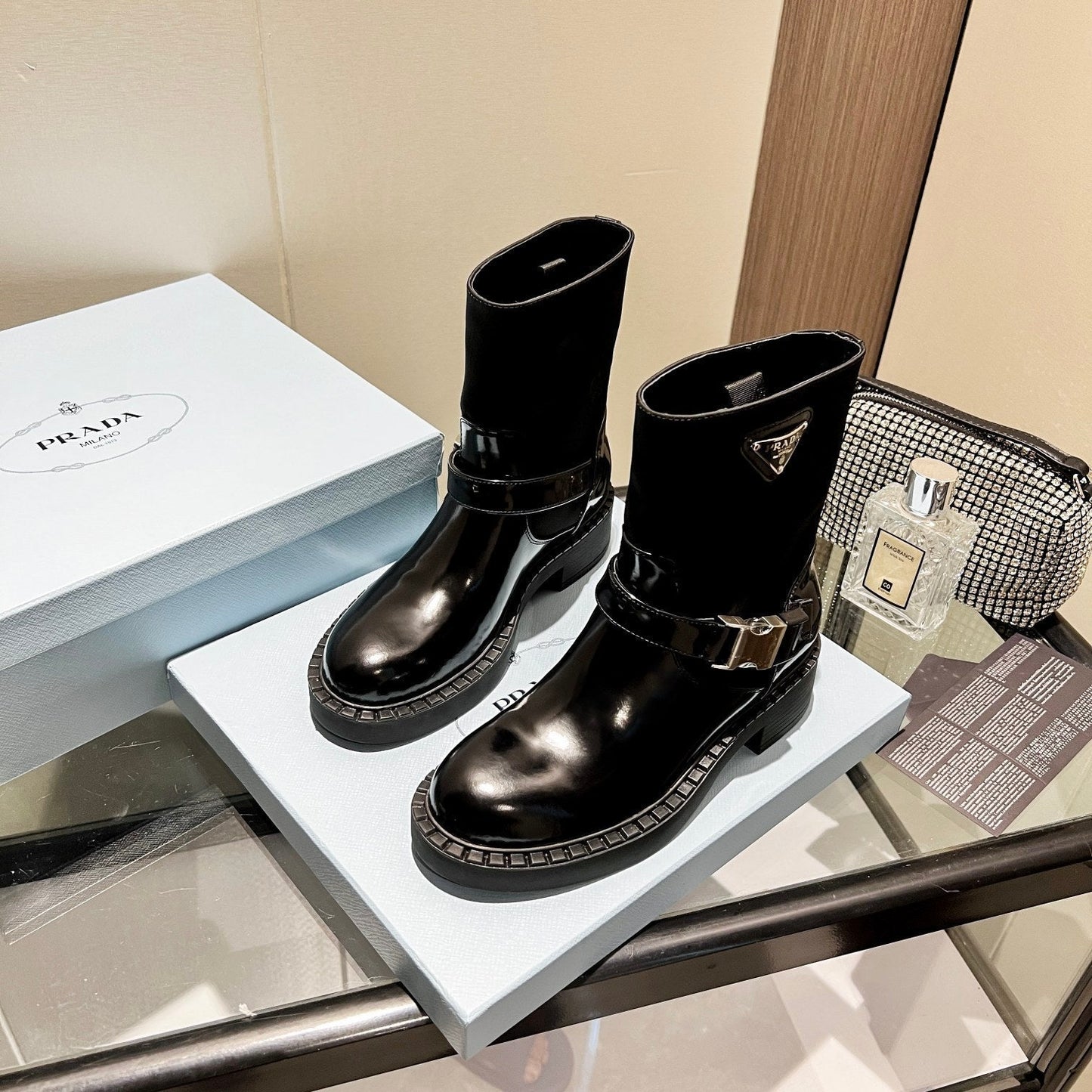 ANKLE BOOTS WITH STRAP IN BLACK CALFSKIN - 35