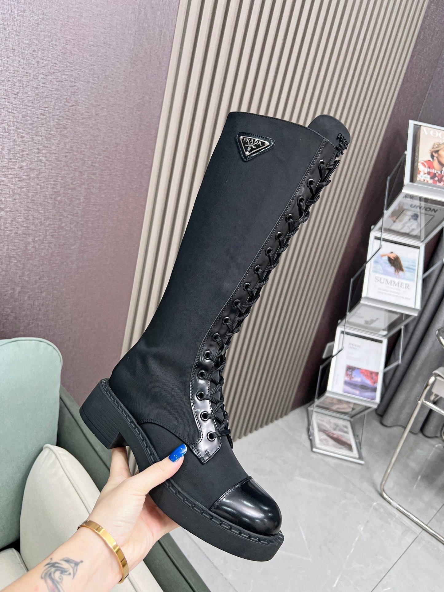 LACE-UP KNEE BOOTS IN BLACK DENIM AND SHEEPSKIN LINING - 35
