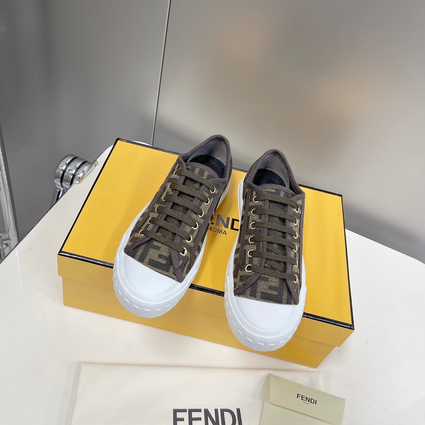 FENDI DOMINO MOTIF LOW-TOP SNEAKERS IN BROWN CANVAS - 35