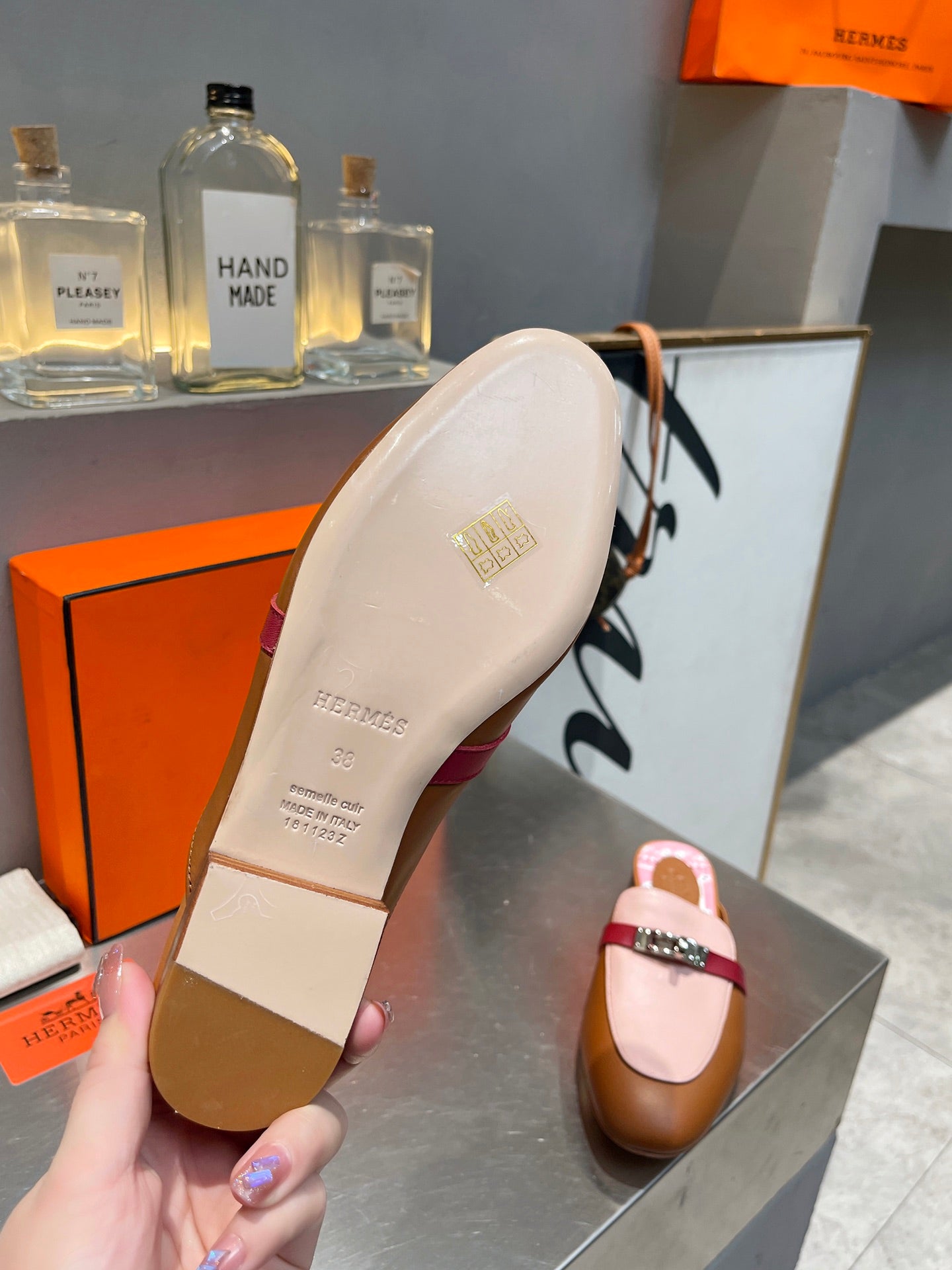 0Z MULE CARAMEL AND PASTEL PINK CALFSKIN WITH PATTERN - 35
