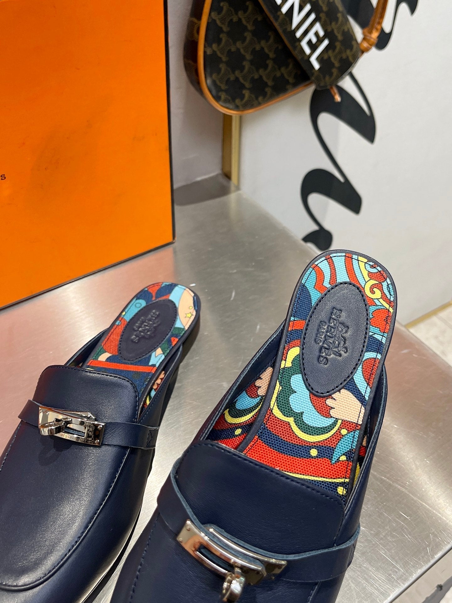 0Z MULE INDIGO CALFSKIN WITH PATTERN - 35