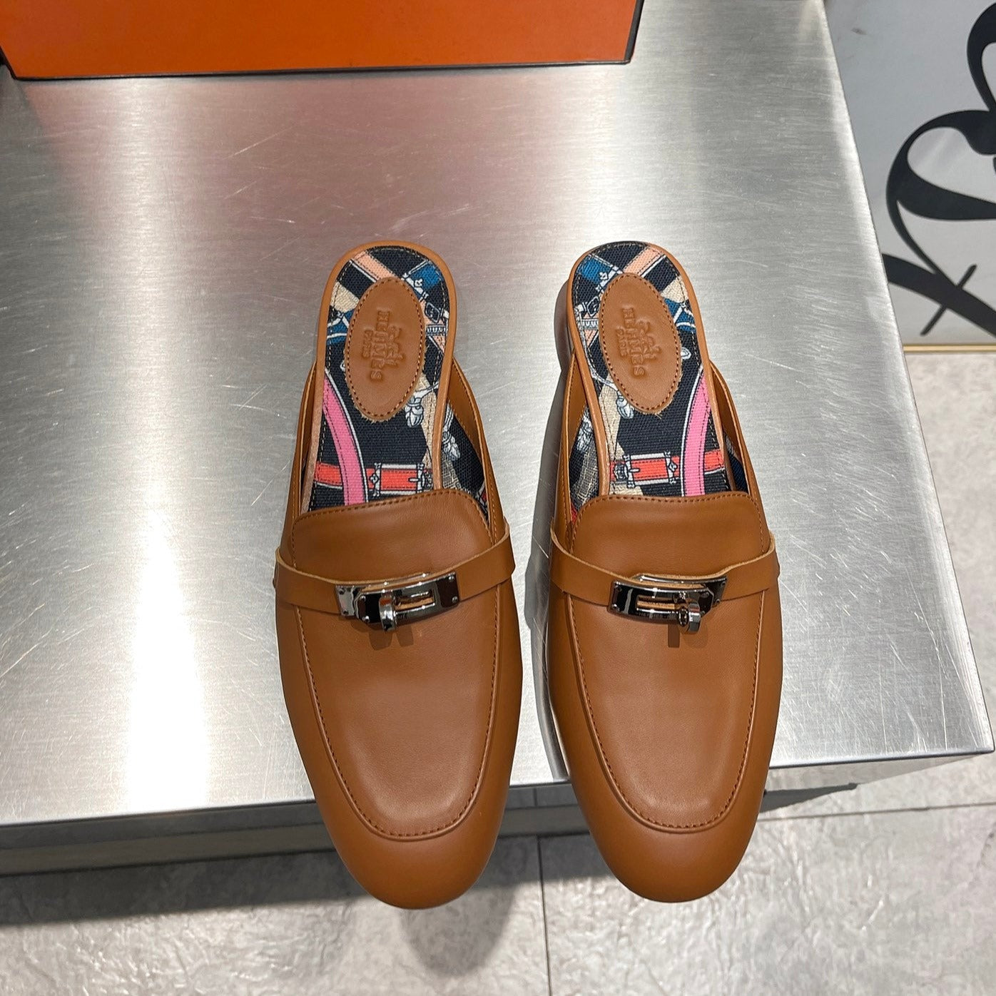 0Z MULE CARAMEL CALFSKIN WITH BLACK PATTERN - 35
