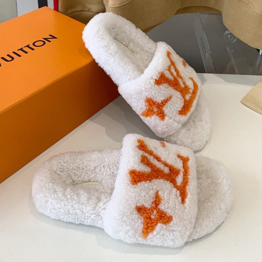 LV WOMEN'S PASEO FLAT SLIPPER IN WHITE FLEECE WITH ORANGE LOGO - 35