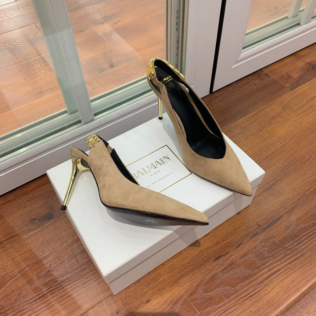 BALMAIN 26S СЛІНГБЕКИ 95 ММ ЗІ СВІТЛО-КОРИЧНЕВОЇ ЗАМШІ ІЗ ЗОЛОТОЮ ФУРНІТУРОЮ