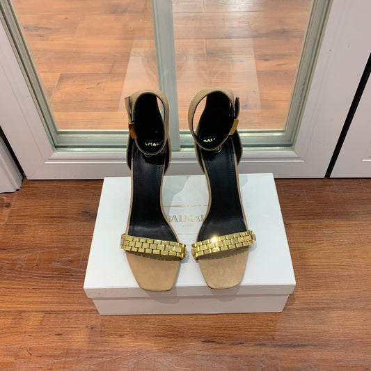 BALMAIN 25S METAL STRAP HIGH HEELS 95MM IN LIGHT BROWN SUEDE GOLD HARDWARE - 35