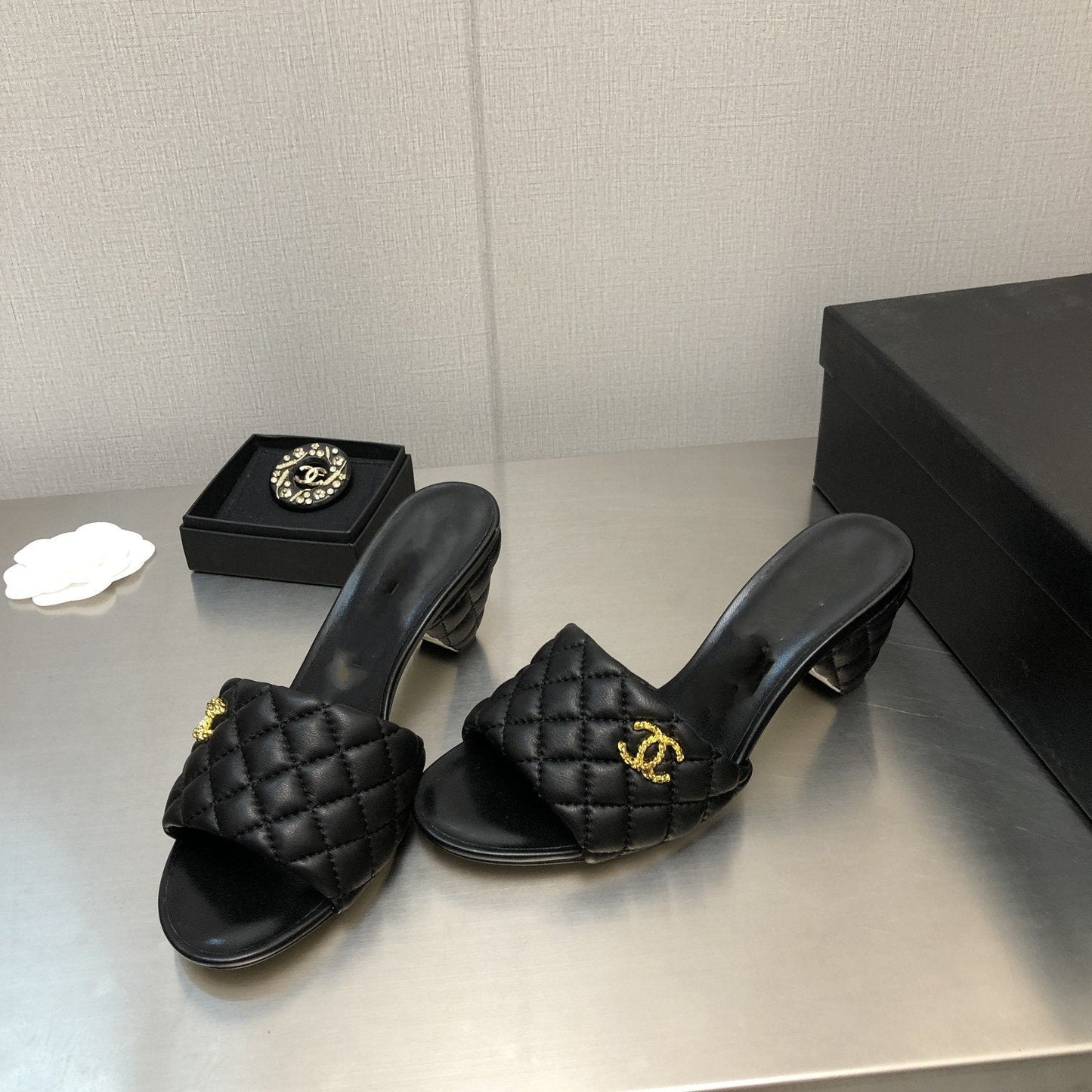 cc rev cone heel mule slide sandal black quilted lambskin 6cm - 35