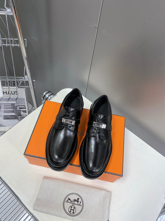 HM 25S LOAFER IN BLACK LAMBSKIN WITH SILVER HARDWARE - 35