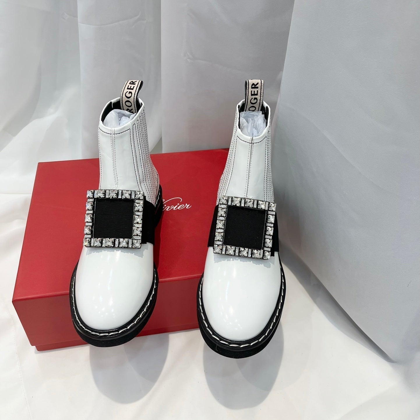 VIV' RANGERS CHELSEA BOOTIES IN WHITE CALFSKIN CRYSTAL BUCKLE - 34
