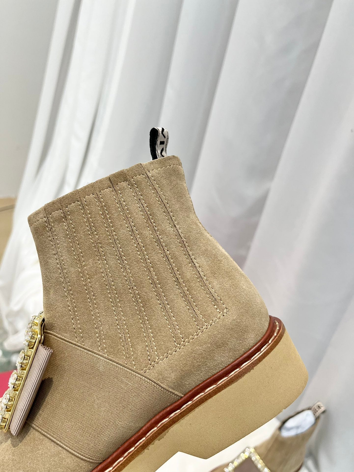 VIV' RANGERS CHELSEA BOOTIES IN LIGHT BROWN SUEDE CRYSTAL BUCKLE - 34