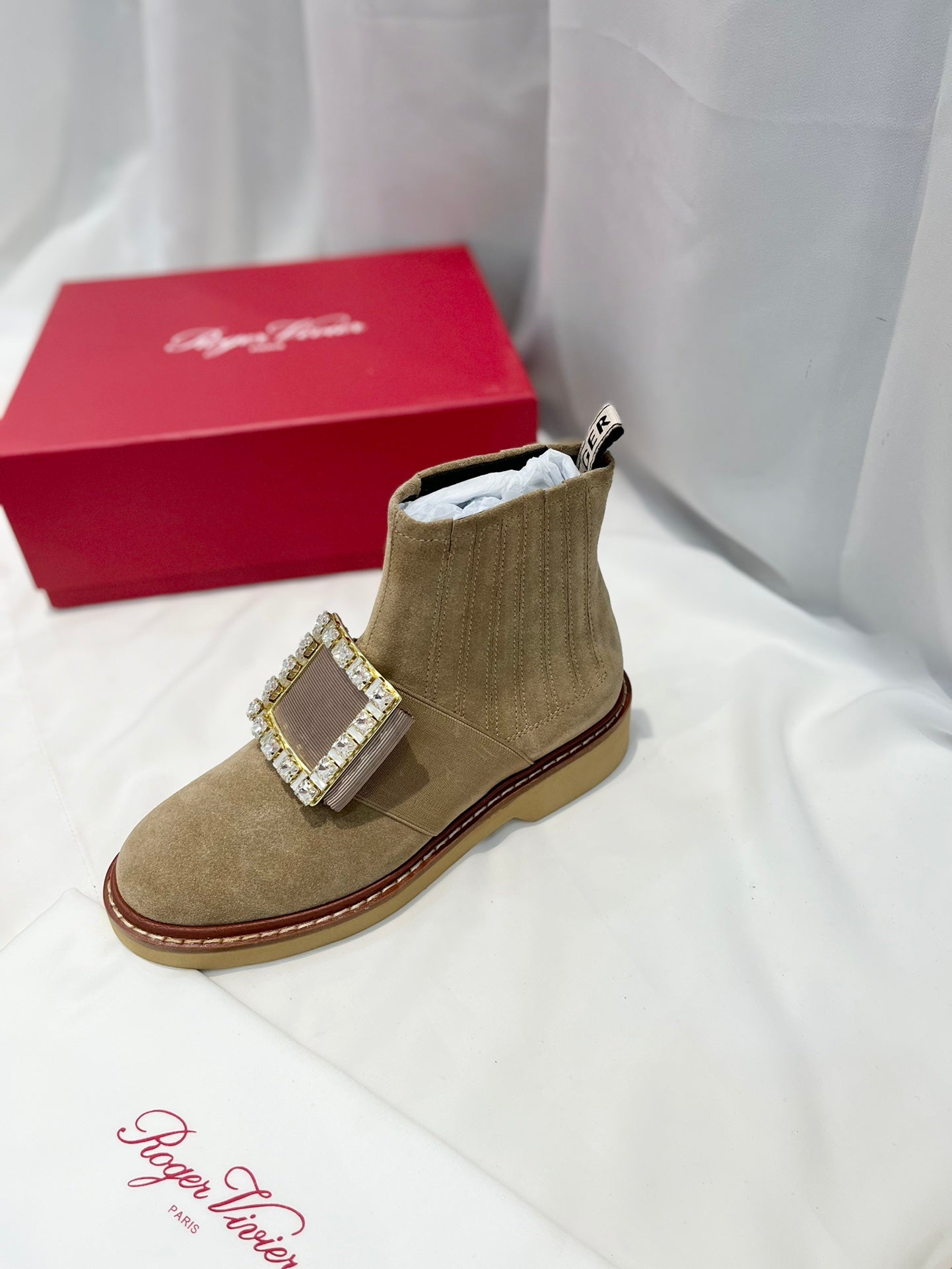 VIV' RANGERS CHELSEA BOOTIES IN LIGHT BROWN SUEDE CRYSTAL BUCKLE - 34