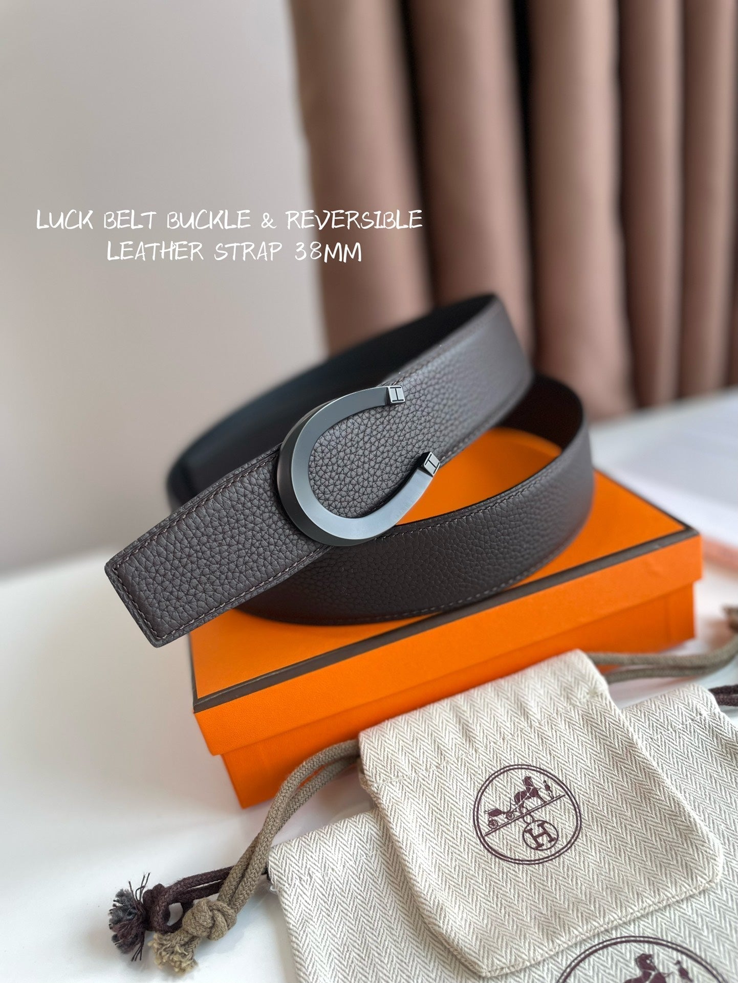 HM LUCK BELT BUCKLE & REVERSIBLE CHOCOLATE BROWN AND BLACK LEATHER STRAP 38MM - 30