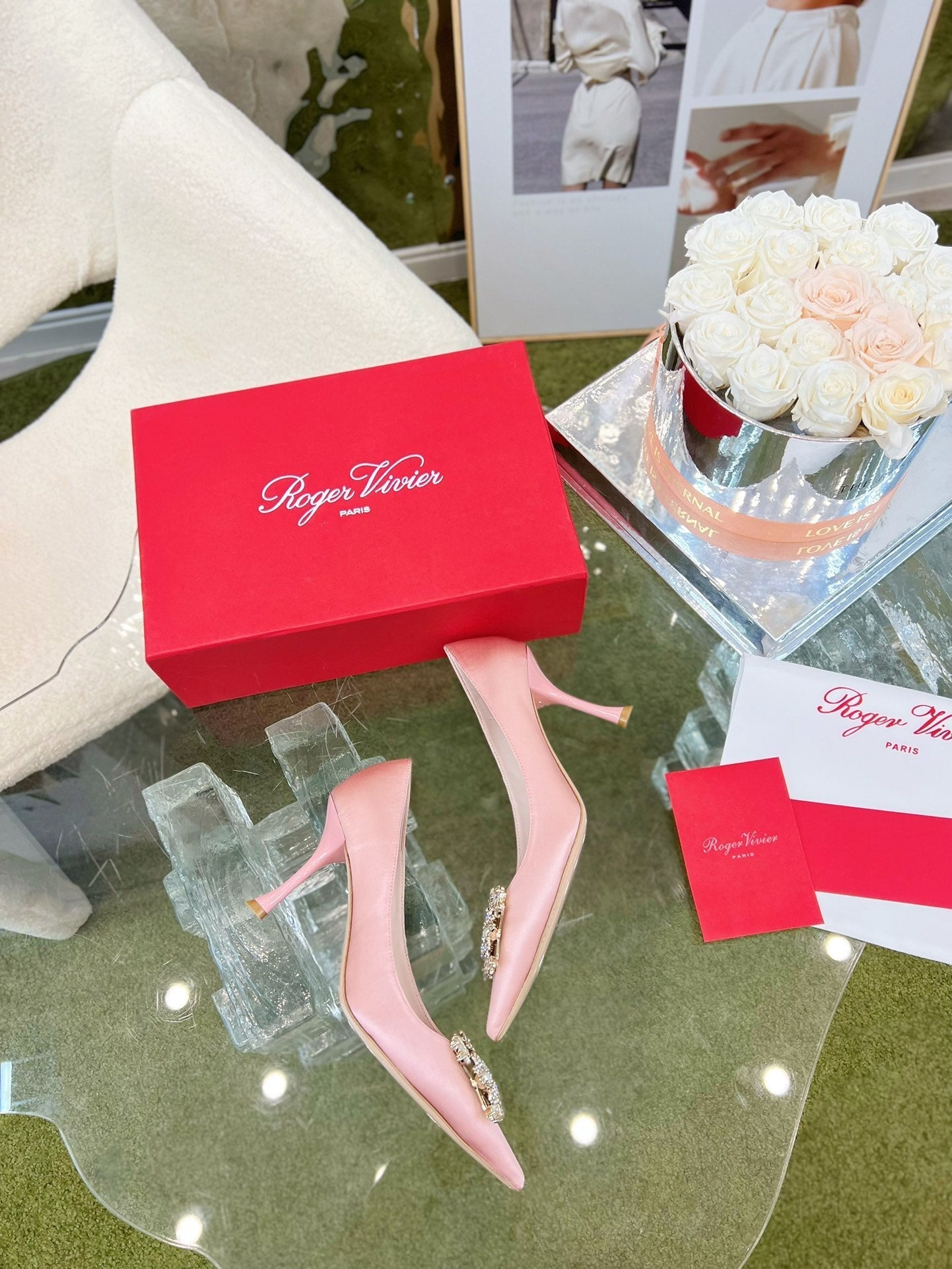 EFFLORESCENCE POINTED-TOE PUMPS IN YOUR PINK SATIN WITH CRYSTAL BUCKLE - 35