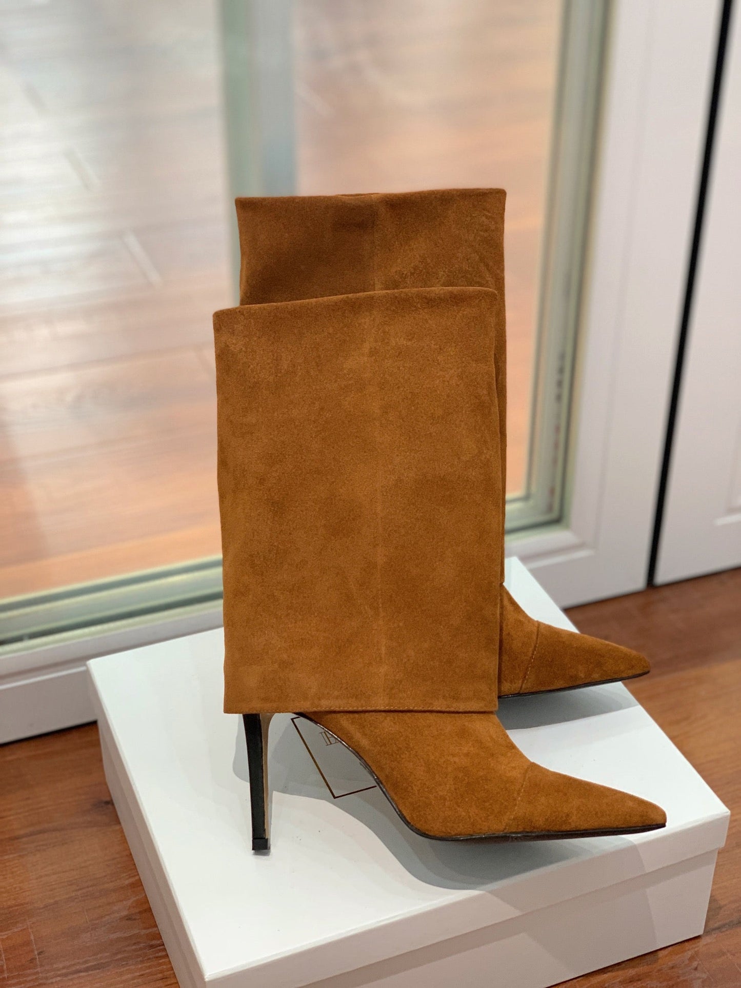 ЧОБОТИ BALMAIN 26S 105 ММ З КОРИЧНЕВОЇ ЗАМШІ