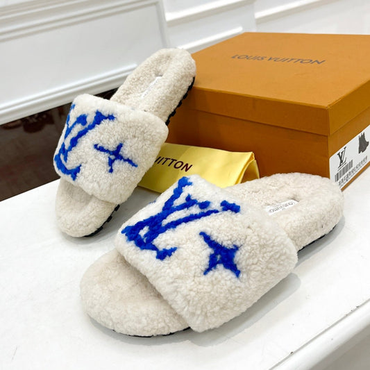 LV FLAT SLIPPER IN WHITE MIX COBALT BLUE SHEARLING - 35
