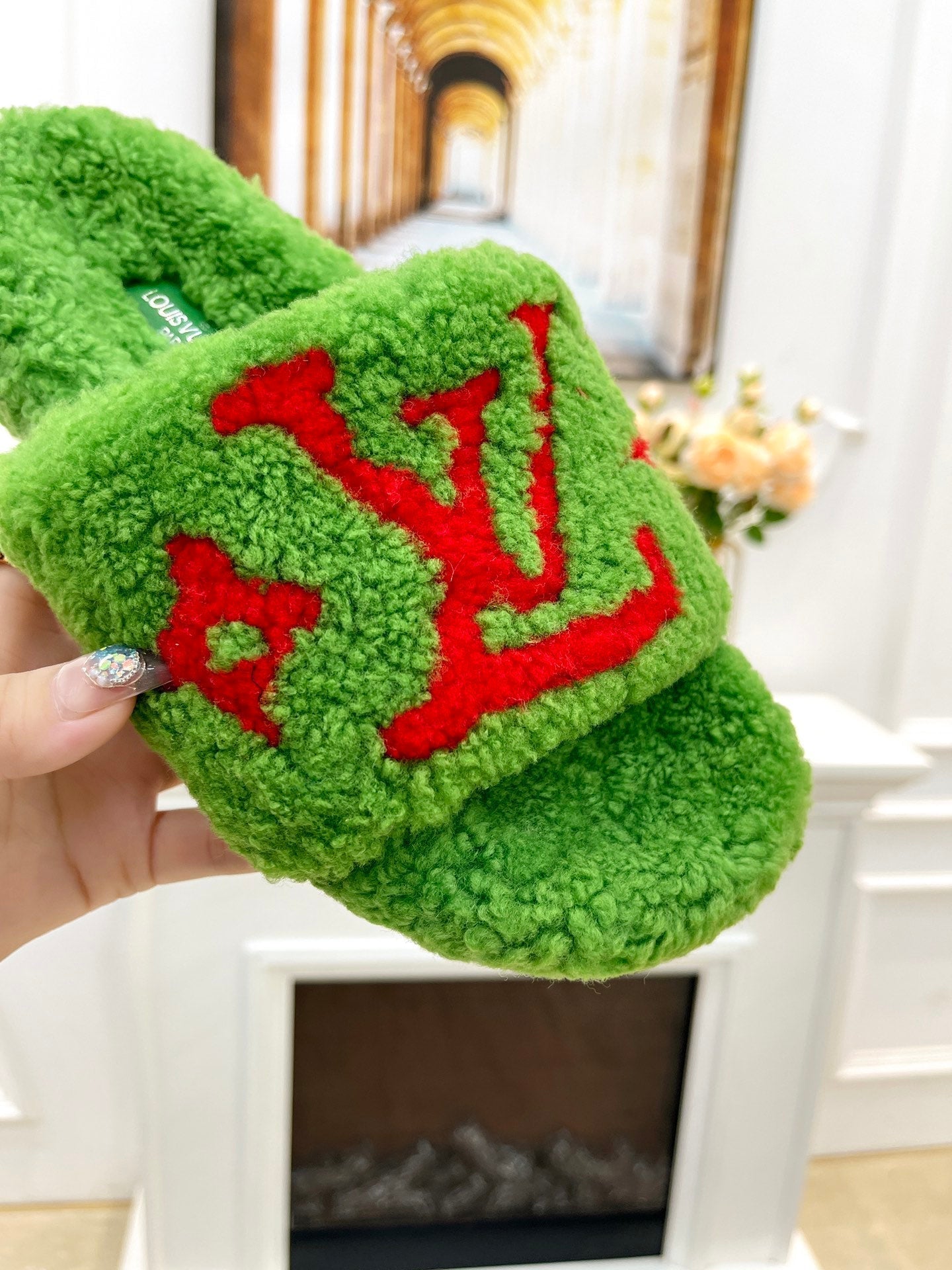 LV FLAT SLIPPER IN LAWN GREEN MIX CHERRY RED SHEARLING - 35