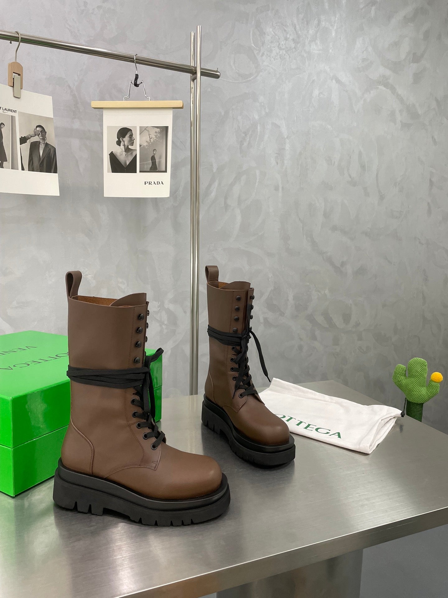 LUG LACE-UP BOOT IN CHOCOLATE BROWN CALFSKIN 7 CM - 34