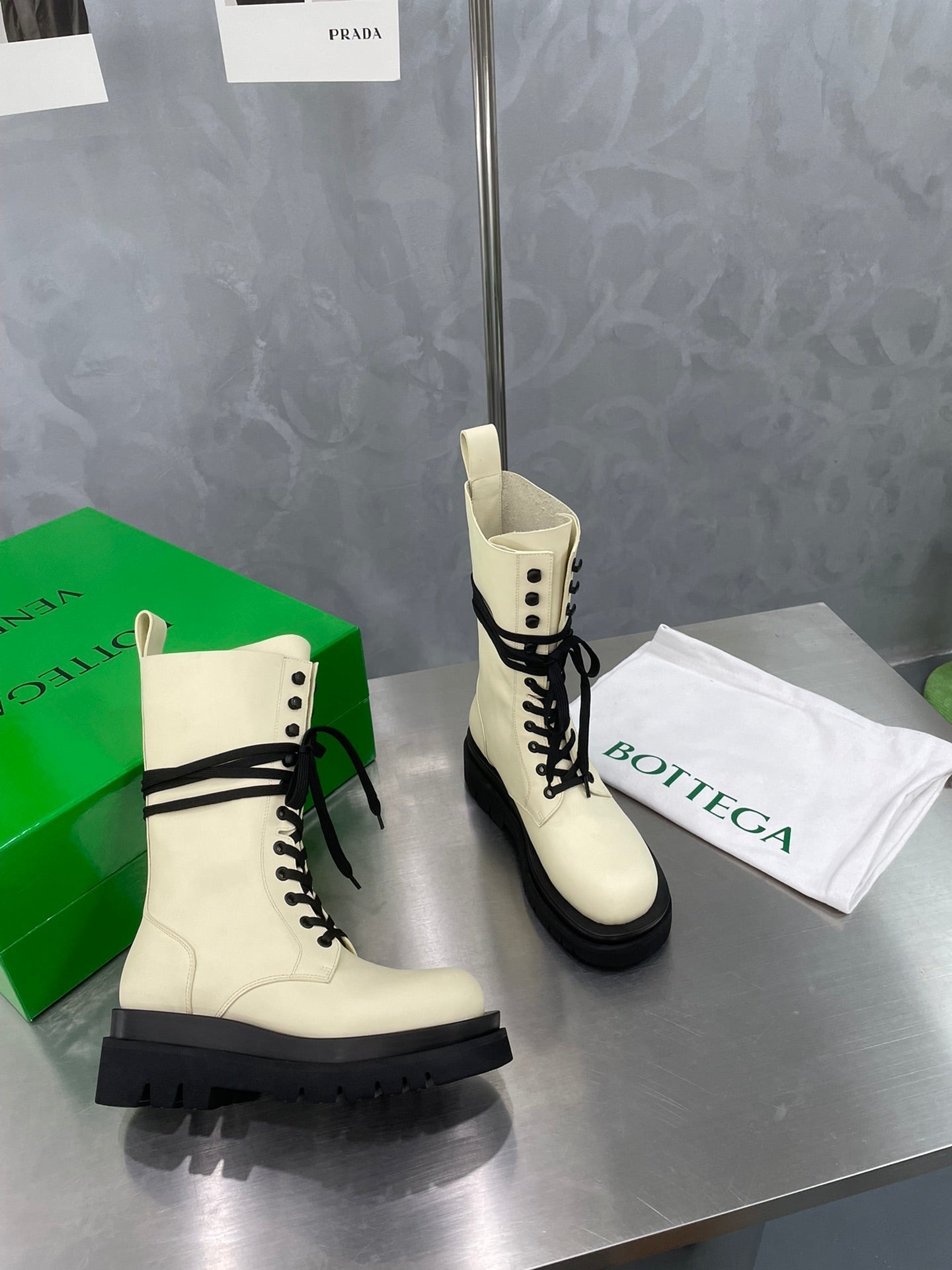 LUG LACE-UP BOOT IN BEIGE CREAM CALFSKIN 7 CM - 34