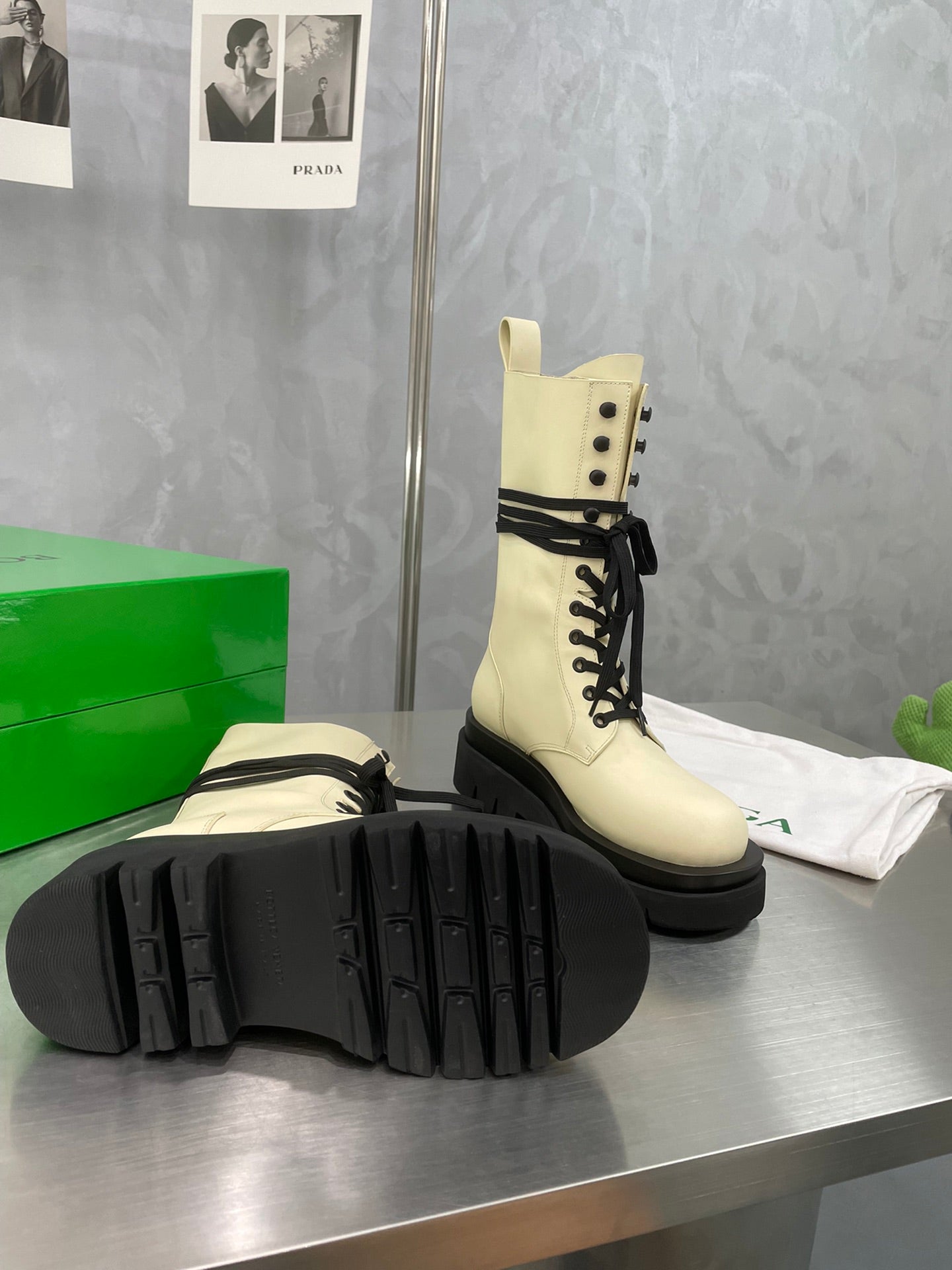 LUG LACE-UP BOOT IN BEIGE CREAM CALFSKIN 7 CM - 34