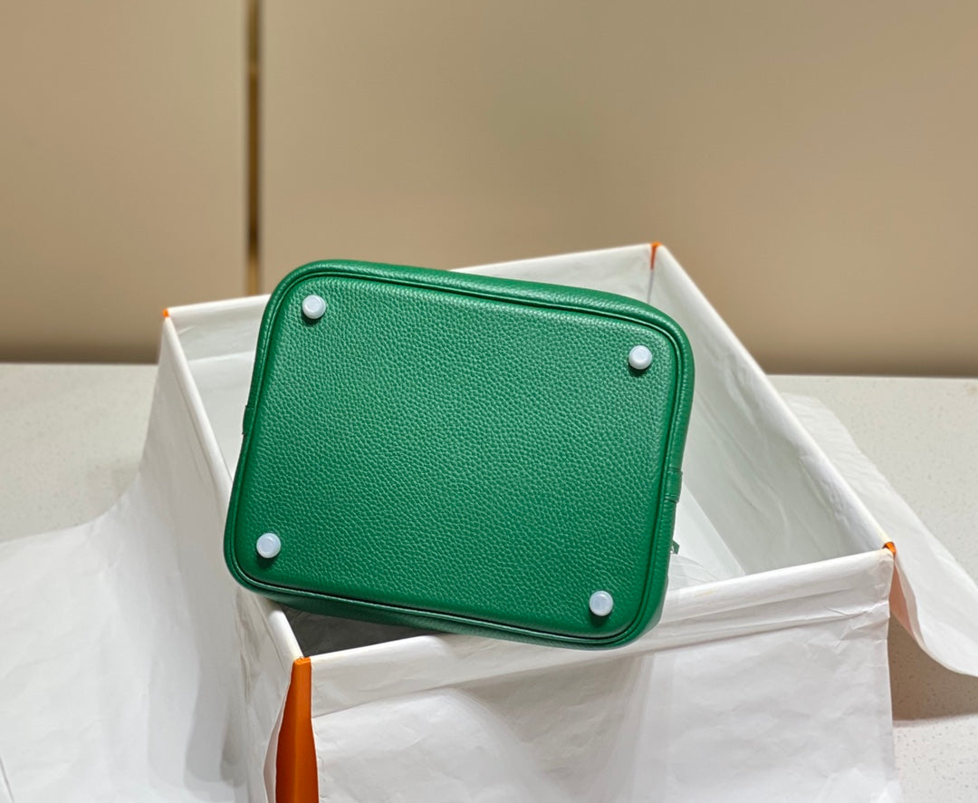 picotin lock emerald togo ghw - 18 x 19 x 13.5 cm
