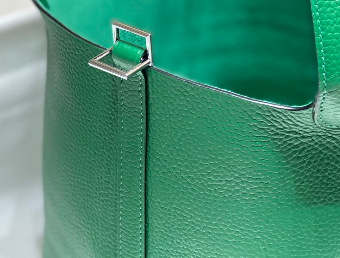 picotin lock emerald togo ghw - 18 x 19 x 13.5 cm