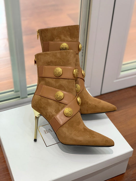 ЧЕРЕВИКИ BALMAIN 26S 105 ММ З КОРИЧНЕВОЇ ЗАМШІ ІЗ ЗОЛОТОЮ ФУРНІТУРОЮ