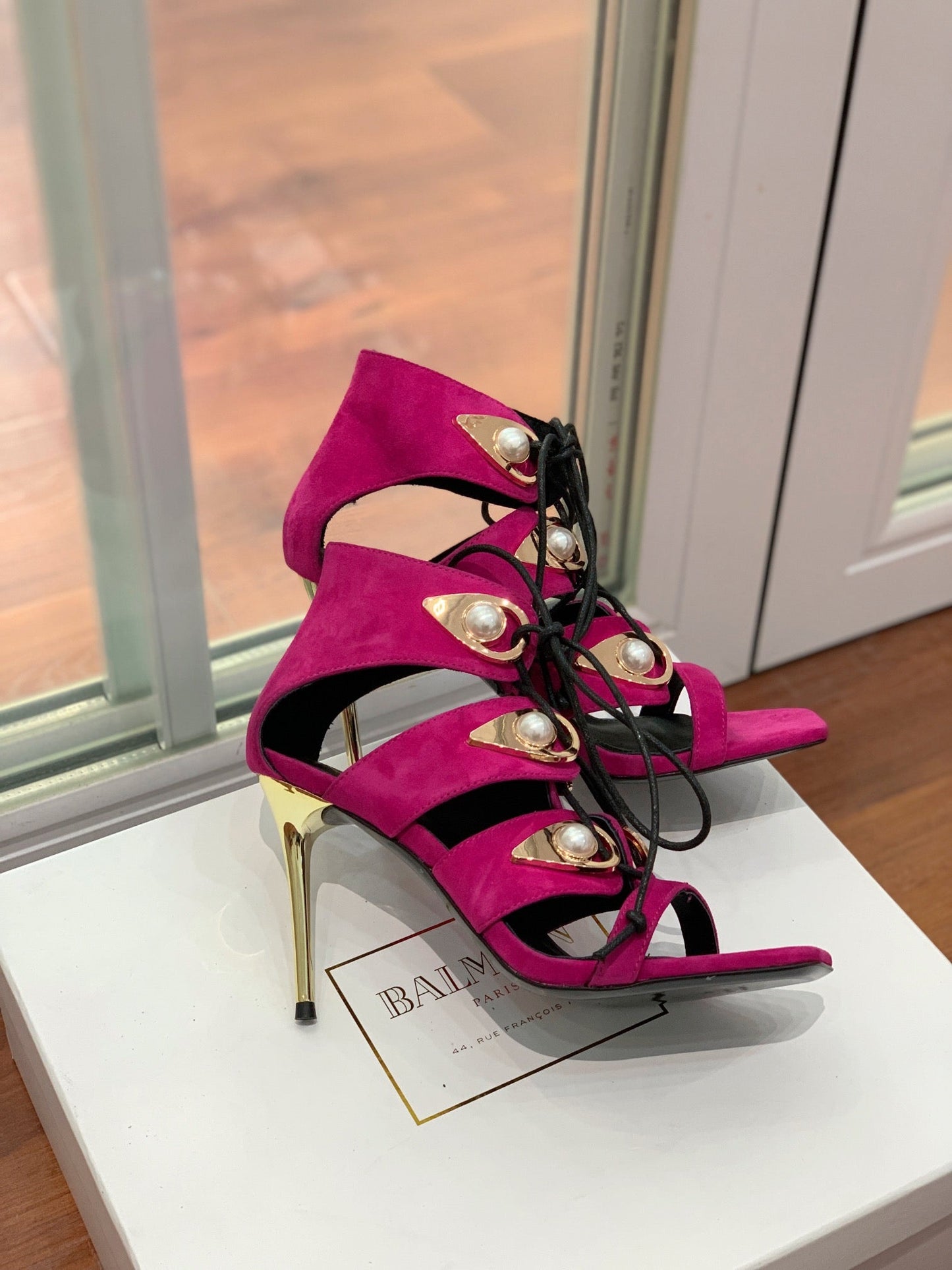 BALMAIN 25S HIGH HEELS 95MM IN FUCHSIA SUEDE WITH PEARL - 36
