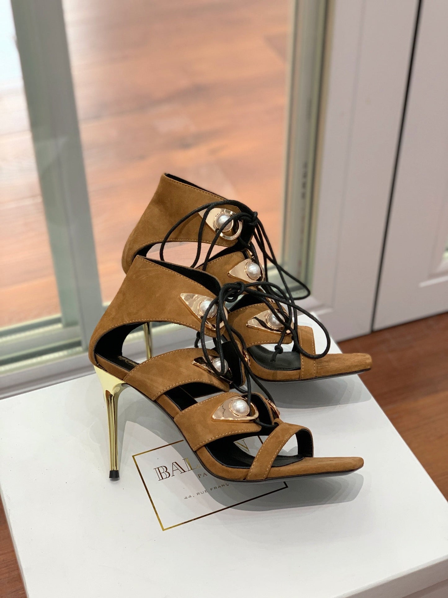 BALMAIN 25S HIGH HEELS 95MM IN DARK BROWN SUEDE WITH PEARL - 36