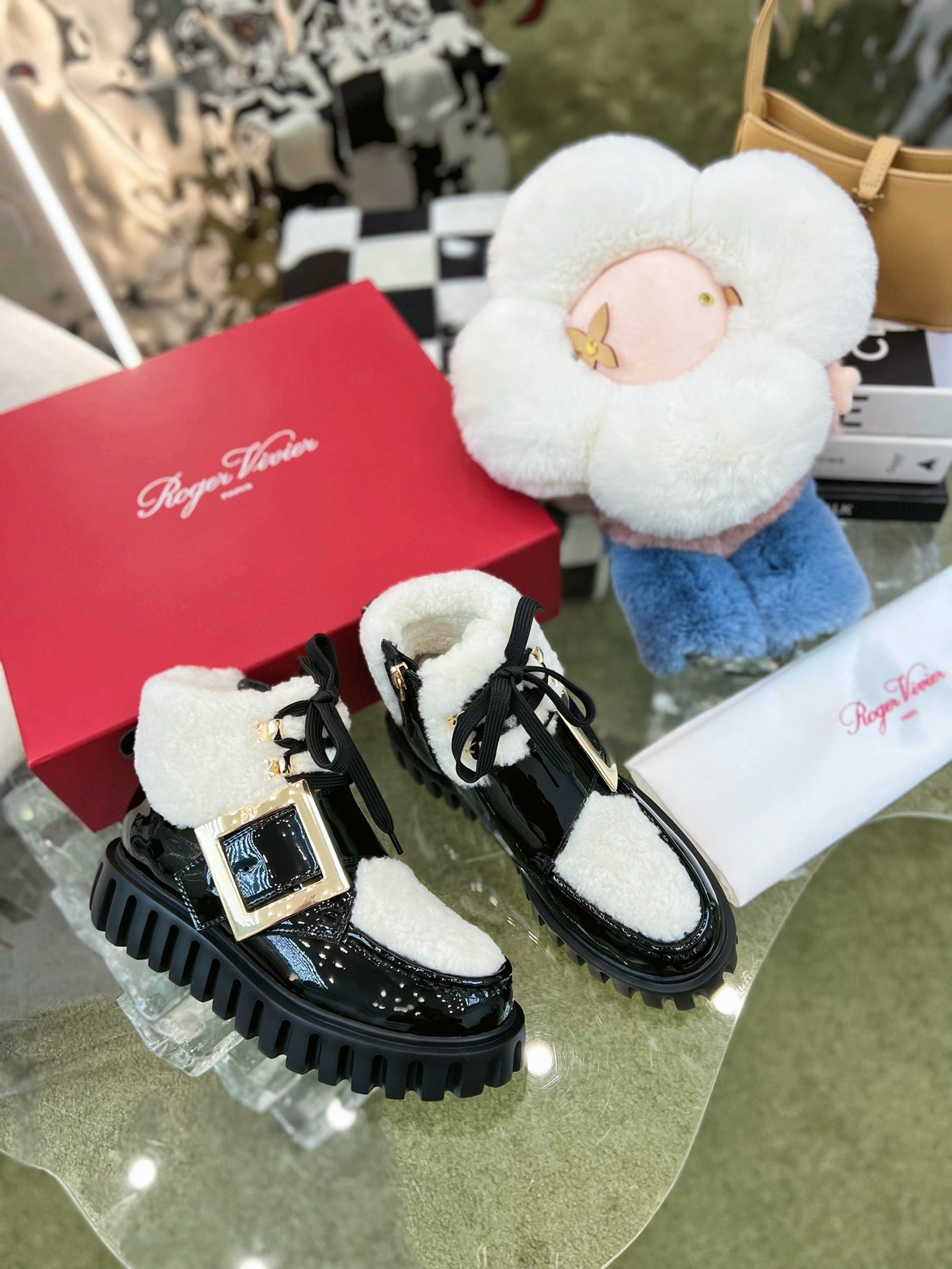 VIV' GO THICK ANKLE BOOTS IN BLACK CALFSKIN AND SHEARLING WITH GOLD BUCKLE - 35