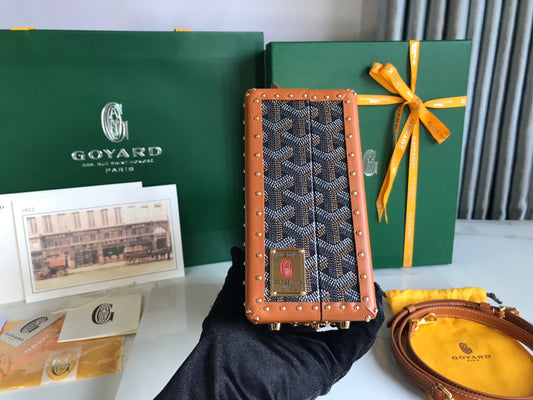 СУМКА GRAND HÔTEL TRUNK, 24 СМ, З ЧОРНОЇ ТКАНИНИ GOYARDINE ТА ТЕЛЯЧОЇ ШКІРИ КОЛЬОРУ ТАН