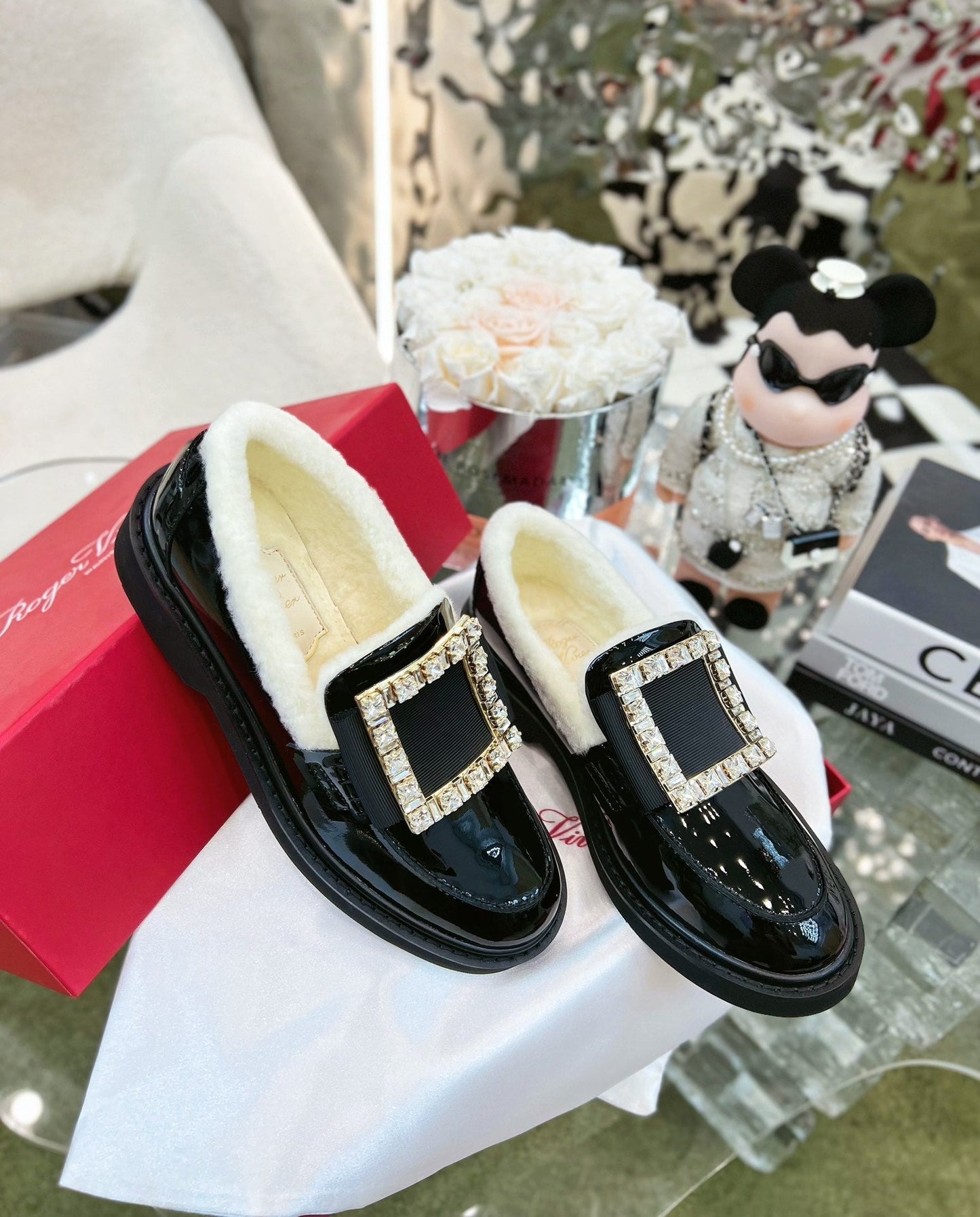 VIV' RANGERS LOAFERS IN BLACK PATENT CALFSKIN FLEECE LINING CRYSTAL BUCKLE - 35