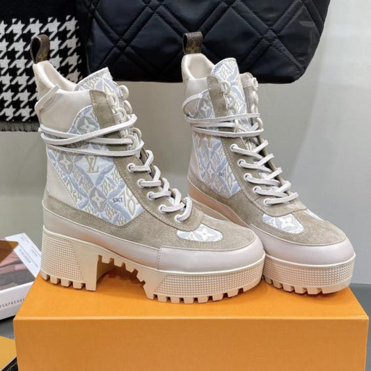 LAUREATE PLATFORM BOOTS IN OAT TAN SUEDE AND MONOGRAM JACQUARD PATTERN - 35