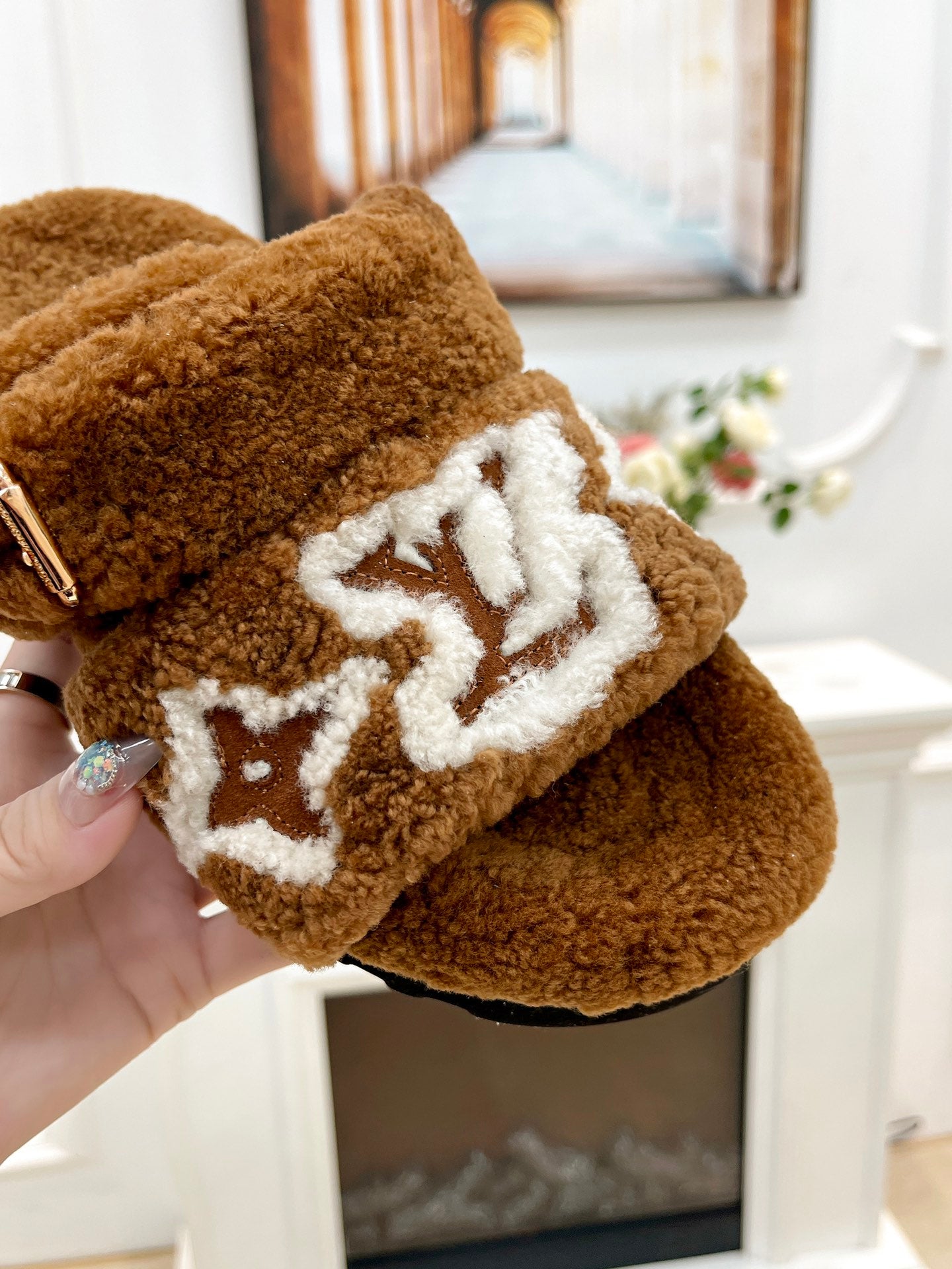 DAD SANDAL MULE IN CARAMEL BROWN MIX WHITE FLEECE - 35
