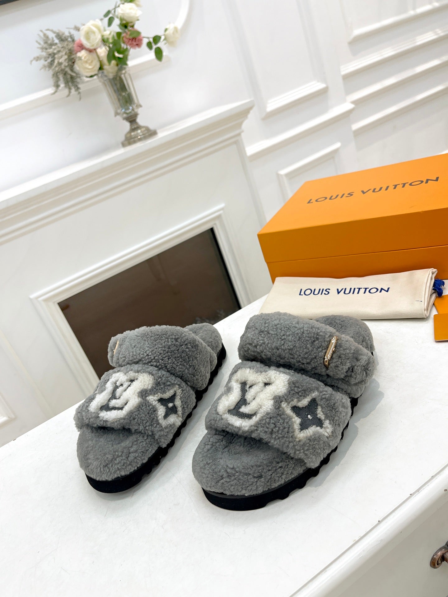 DAD SANDAL MULE IN SHADOW GRAY MIX WHITE FLEECE - 35