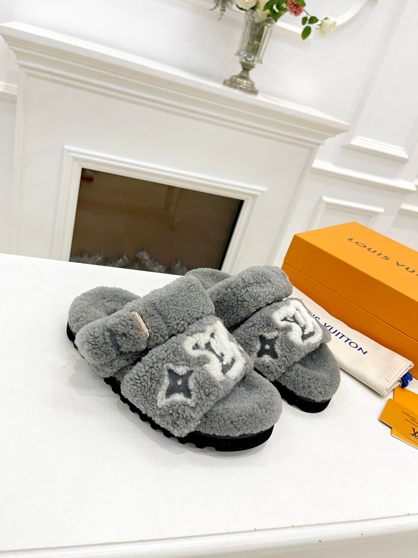 DAD SANDAL MULE IN SHADOW GRAY MIX WHITE FLEECE - 35