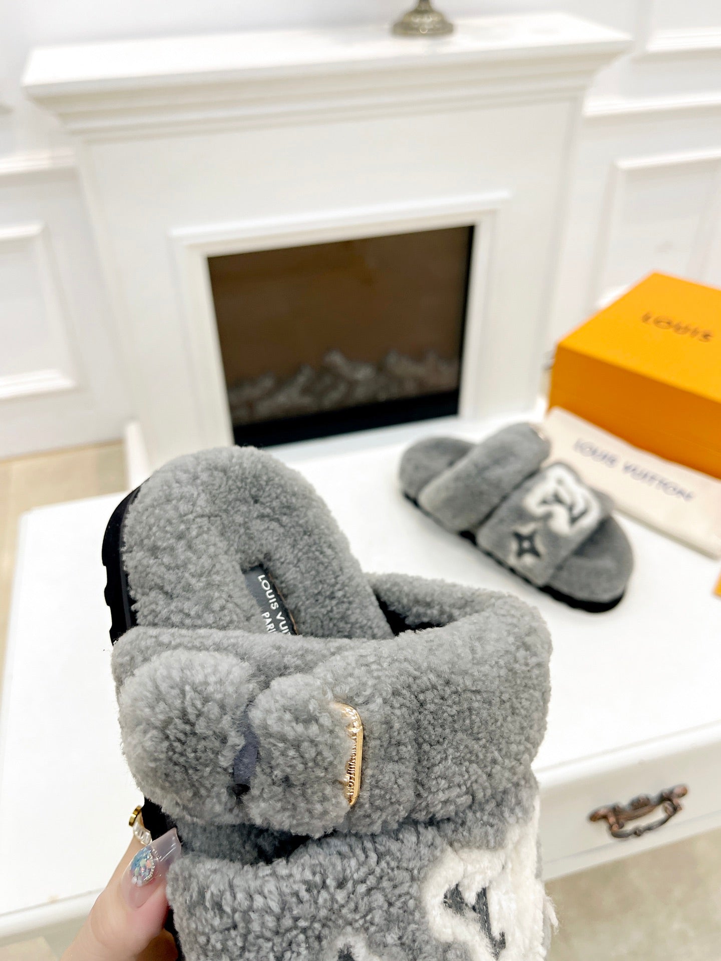 DAD SANDAL MULE IN SHADOW GRAY MIX WHITE FLEECE - 35