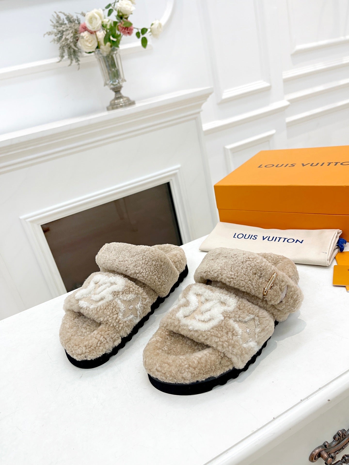 DAD SANDAL MULE IN WHEAT TAN MIX WHITE FLEECE - 35