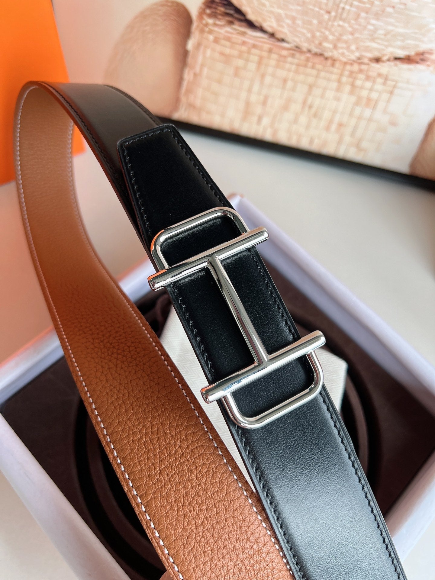 HM ROYAL BELT BUCKLE & REVERSIBLE NOIR AND CIDER ORANGE LEATHER STRAP 32 MM SILVER HARDWARE - 30