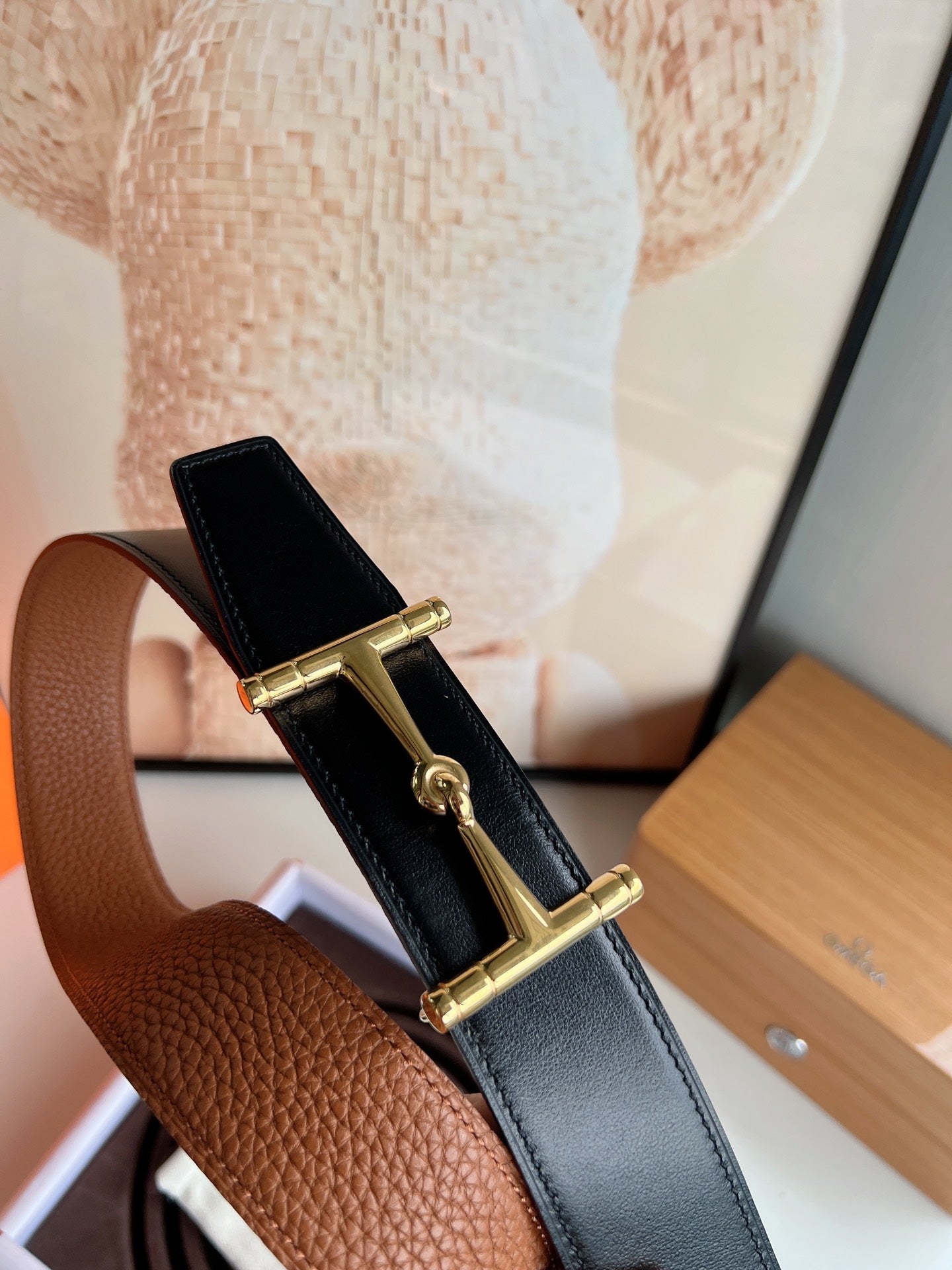 HM JUMBO BELT BUCKLE & REVERSIBLE CIDER ORANGE AND BLACK LEATHER STRAP 38 MM GOLD HARDWARE - 30