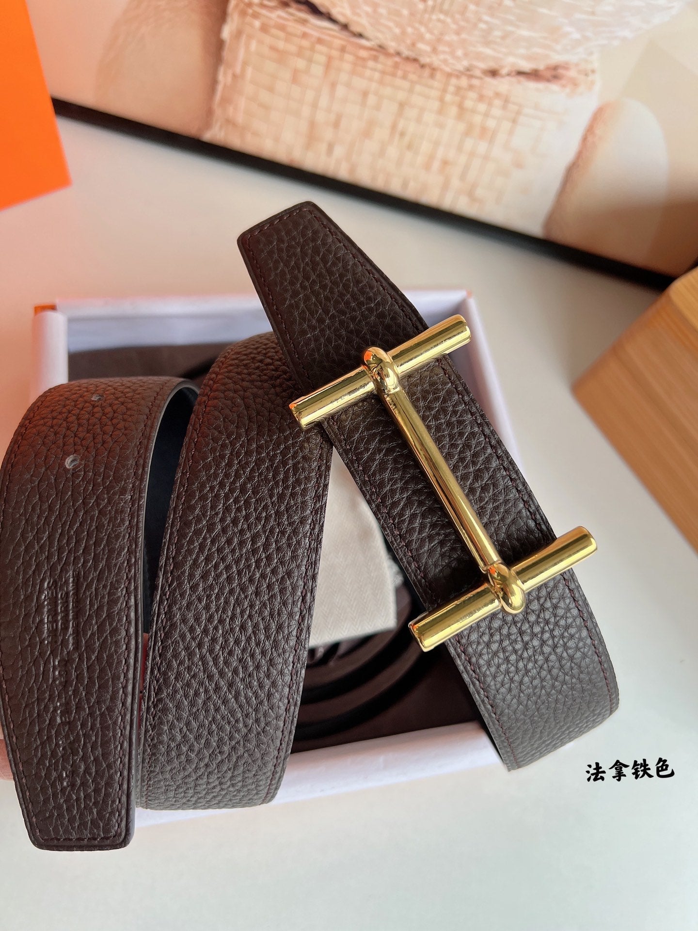 HM H D'ANCRE BELT BUCKLE & REVERSIBLE CHOCOLATE BROWN LEATHER STRAP 38 MM GOLD HARDWARE - 30