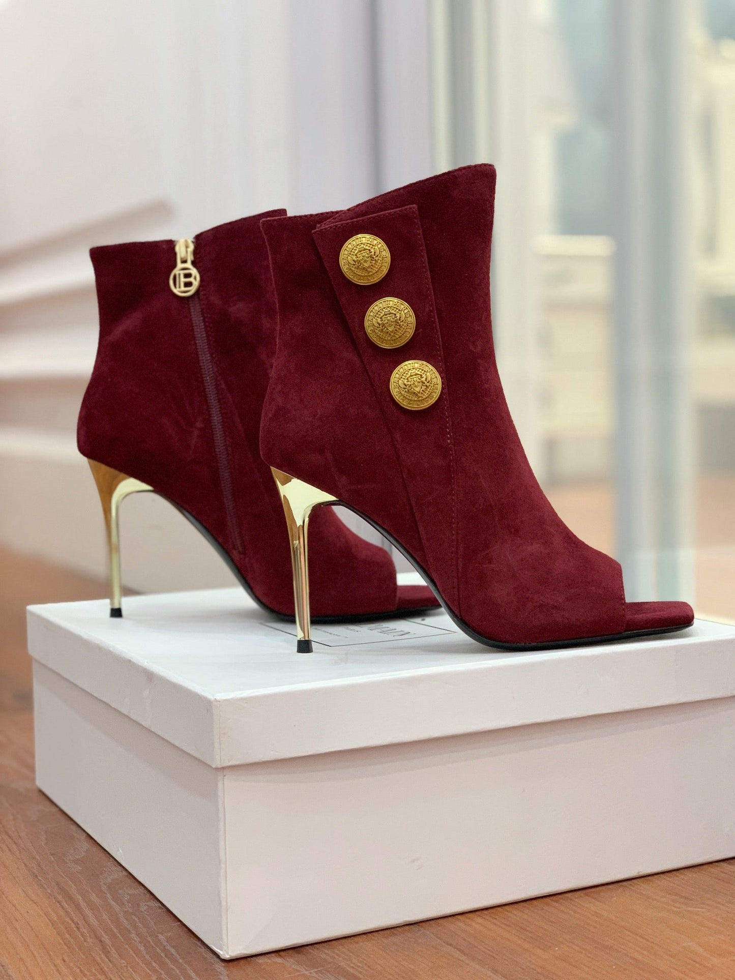 BALMAIN 26S ВІДКРИТІ ЧЕРЕВИКИ ЗІ ШКІРИ (ЗАМШІ) ТЕМНО-ЧЕРВОНОГО КОЛЬОРУ, ВИСОТА ПІДБОРУ 95 ММ