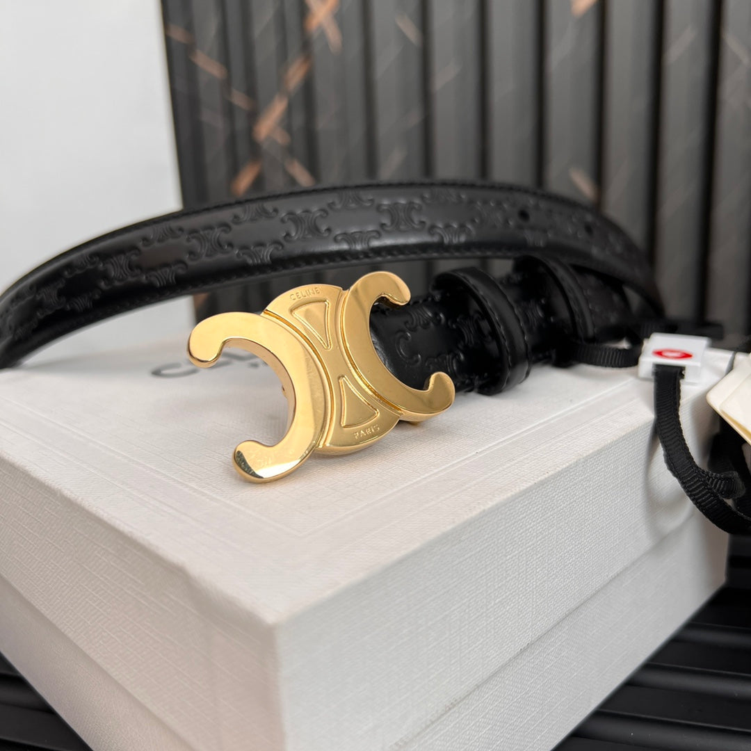 CL TRIOMPHE 25 MM BELT IN BLACK CALFSKIN GOLD HARDWARE - 30