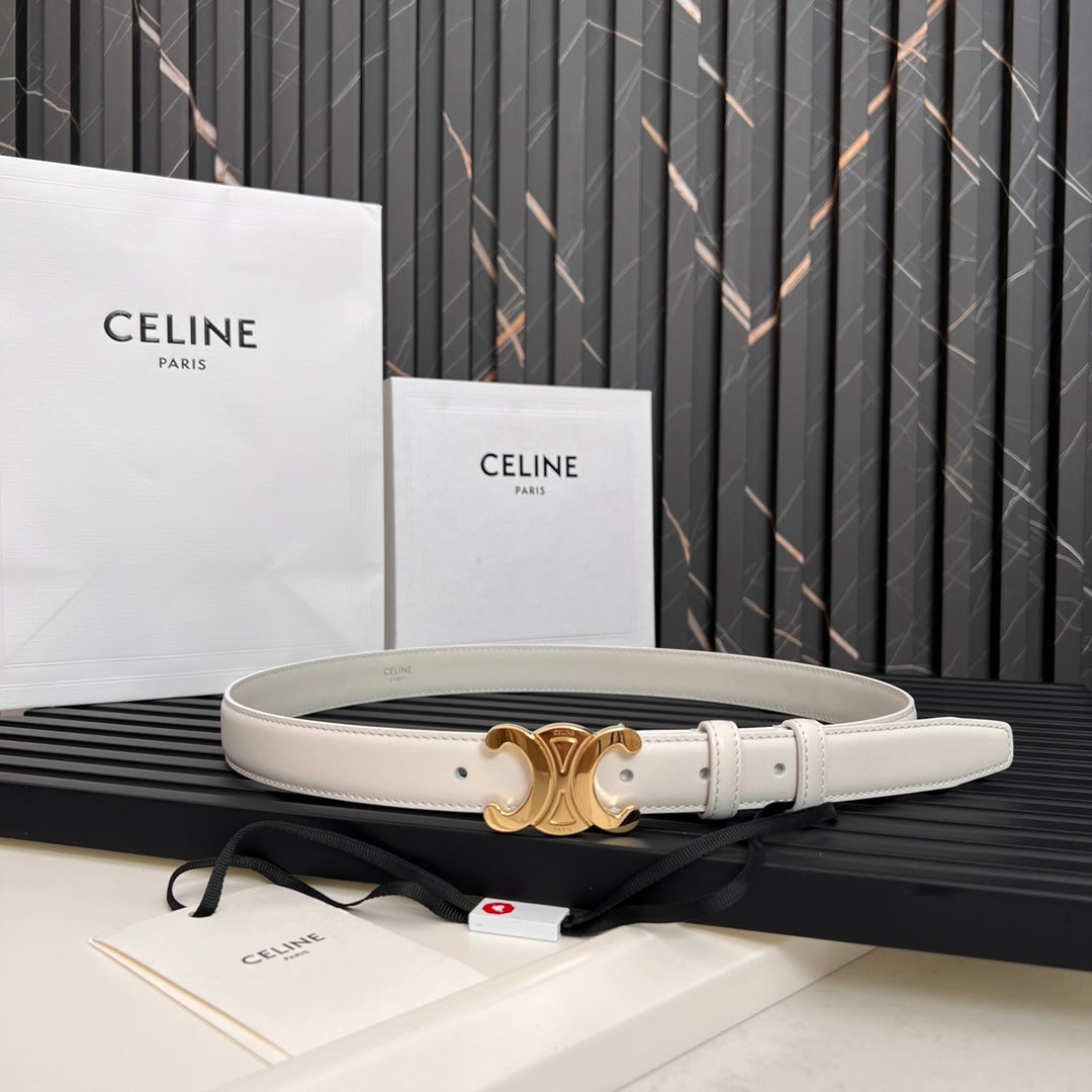 CL TRIOMPHE 25 MM BELT IN WHITE CALFSKIN GOLD HARDWARE - 30