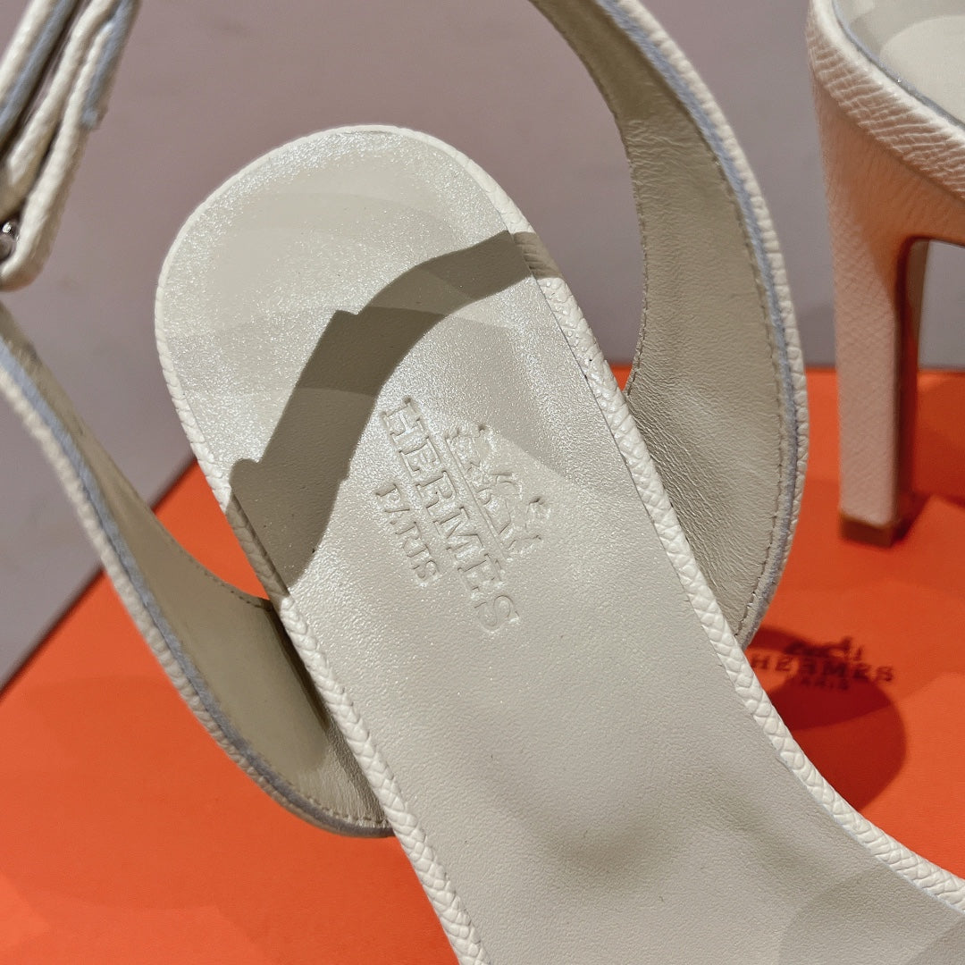 HOLY 105 SANDAL IN WHITE CREAM GRAINED CALFSKIN - 35