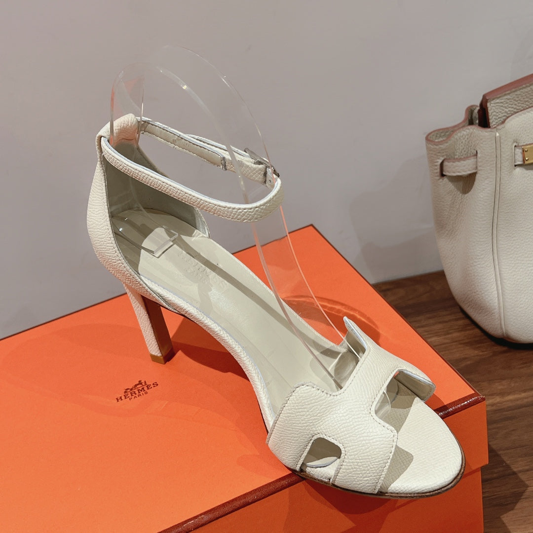 PREMIERE 105 SANDAL IN WHITE CREAM GRAINED CALFSKIN - 35