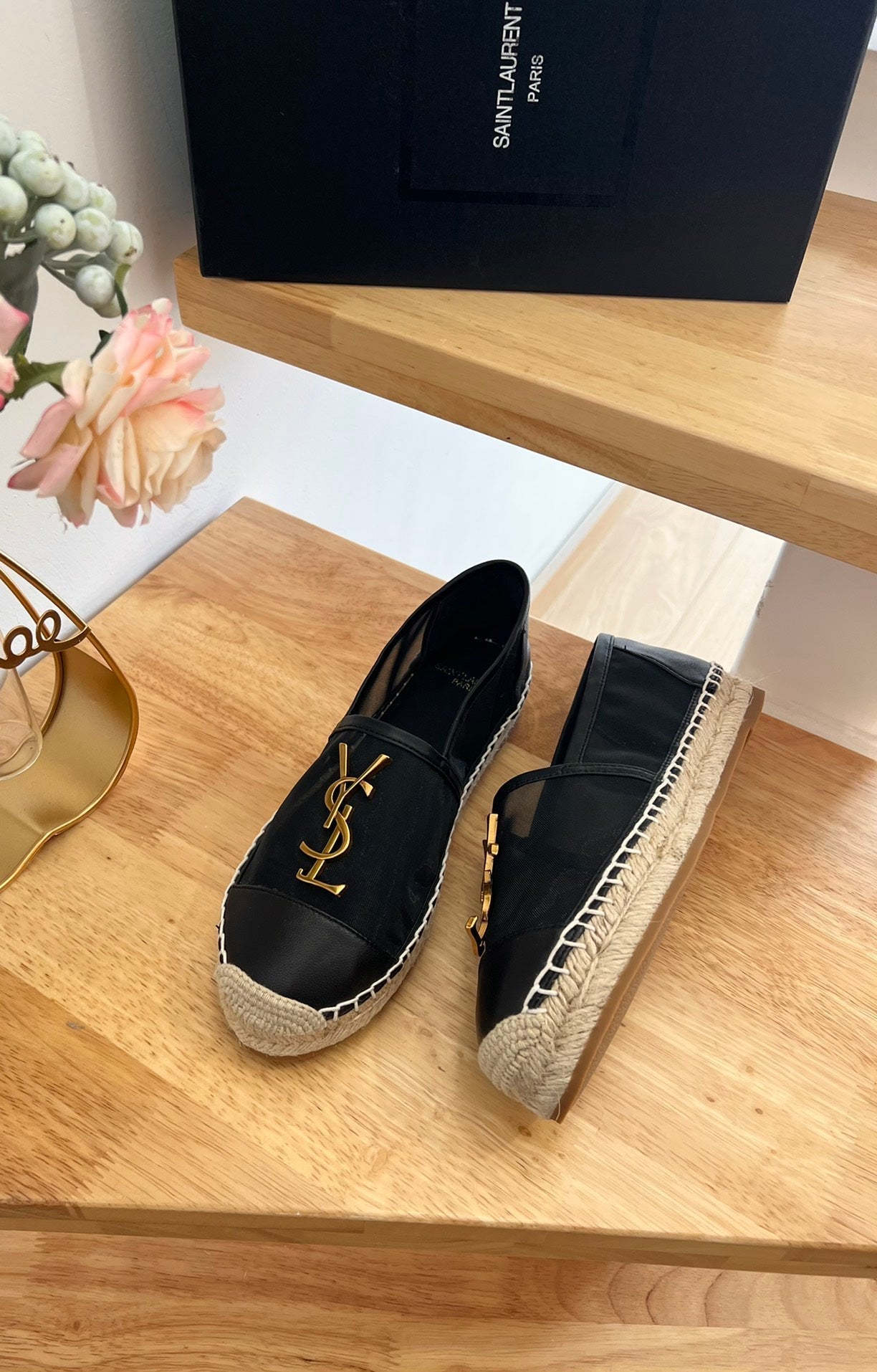SL YVES LOGO SLIP ON BLACK CALFSKIN AND MESH - 35